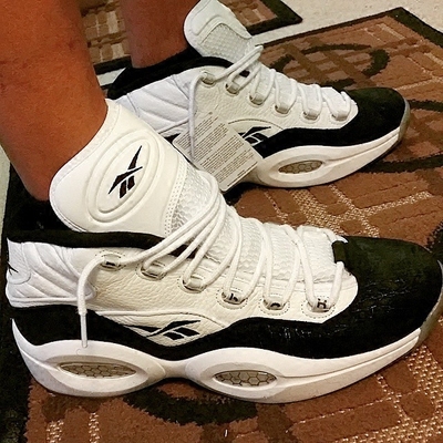 让边翼卫与 让边翼卫与