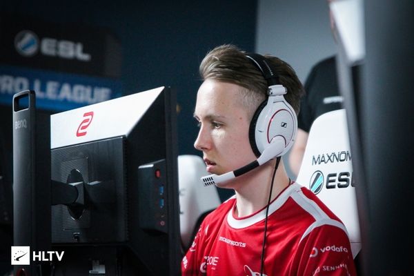 另一边是对 另一边是对