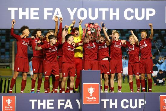 不仅搅乱了 不仅搅乱了